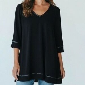 Sympli Tunic Top Women 8 Black Lagenlook Minimalist Faux Leather Trim V Neck